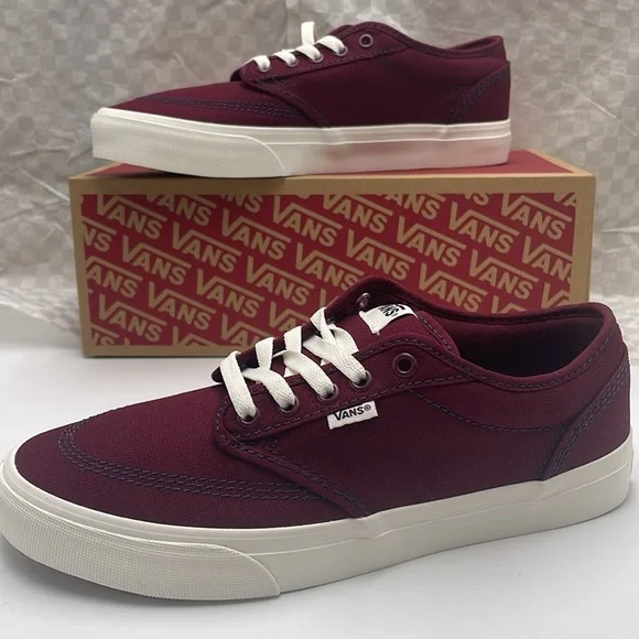 Vans Men's Burgundy Canvas Sneakers Atwood
Outdoor Port Rovale
VN000CX84QU - Picture 13 of 16